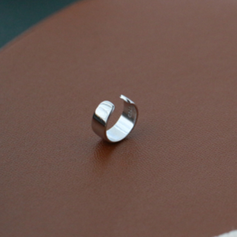 Sier plated clips for women without holes, high-end feeg, clips, studs, bone small earrings, ear rings, simple design