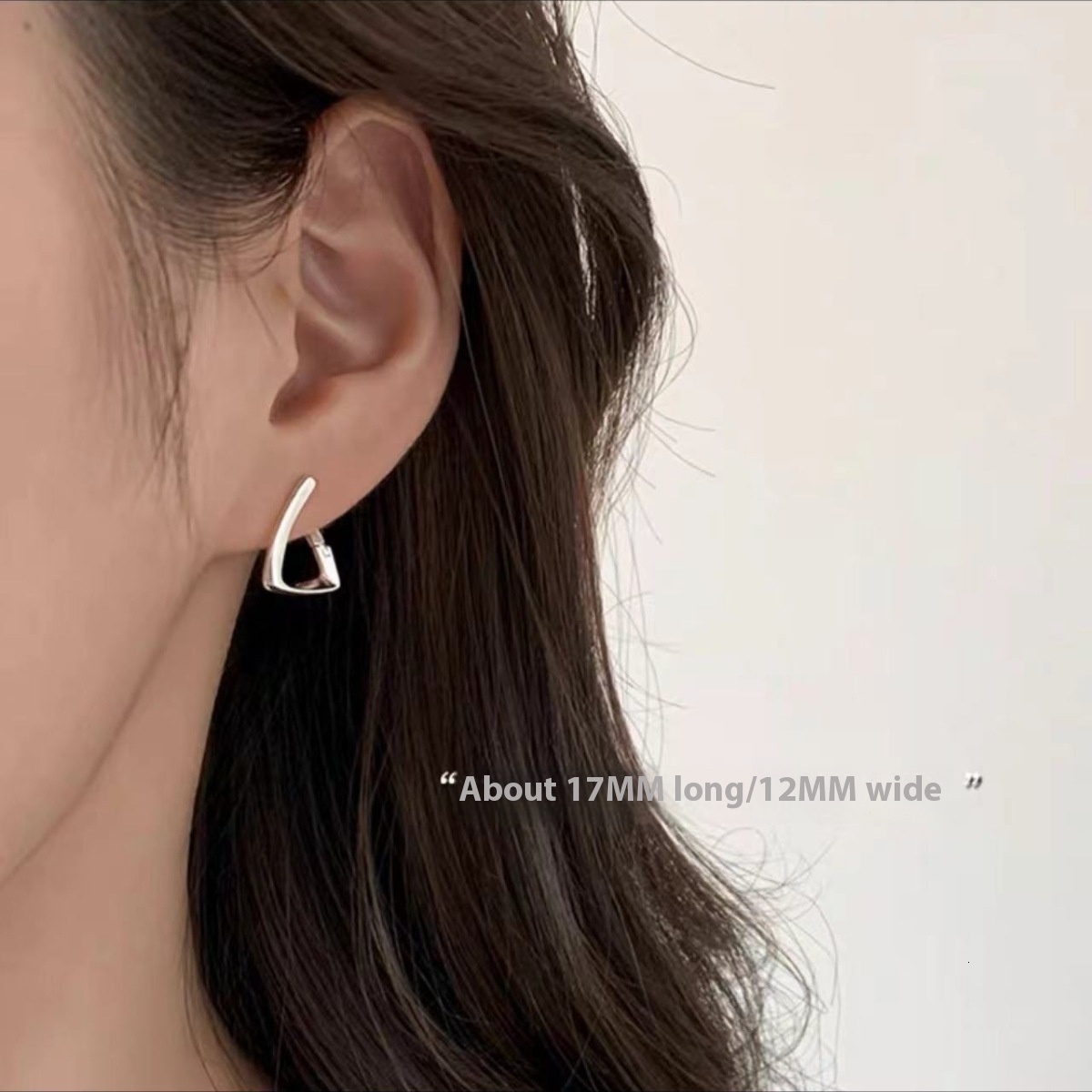 Pure sier needle geometric light new 2024 high-end earrings, niche women's earrings too