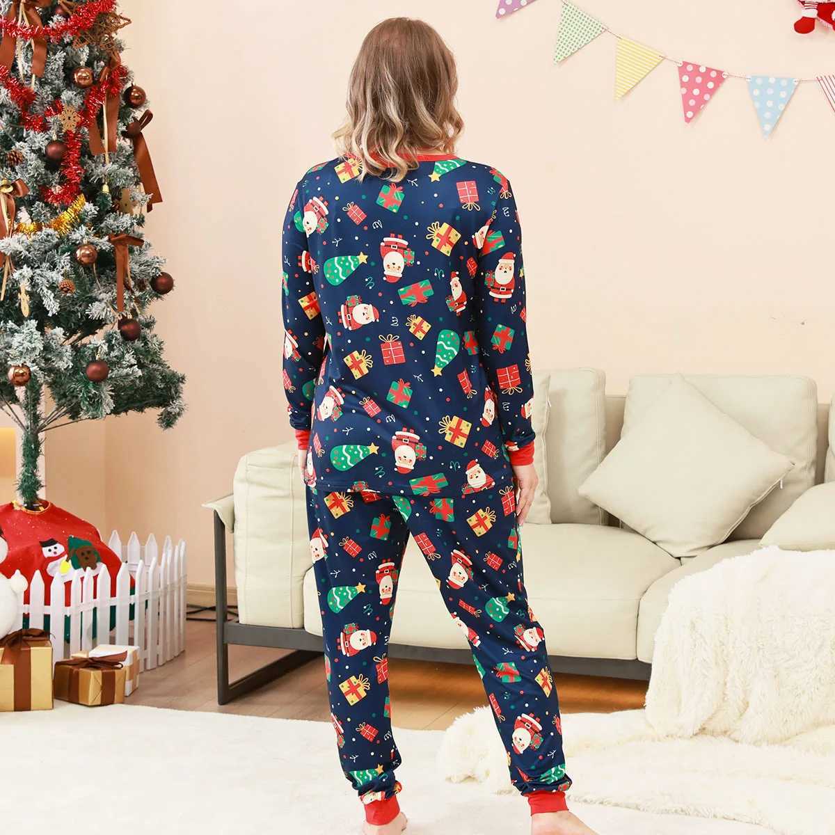 New Years Pajama Set 2024 Cartoon Christmas Parent Child Matching Set 2-piece Pajama Christmas Family Clothing W241008