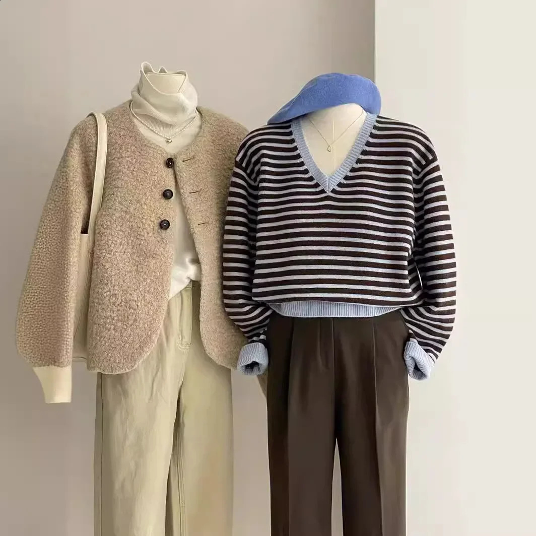 Korean Style Womens Cropped Jacket Spring Autumn Winter Lambswool Milk Tweed Style Age-reducing Petite Milk Tan Top 241008