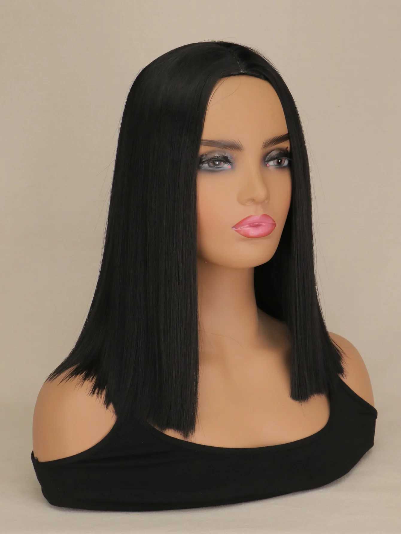 Short Bob Synthetic hair Wig For Women Natural Hair Wigs Cosplay Party Middle Part Black 14 inchXJ241008