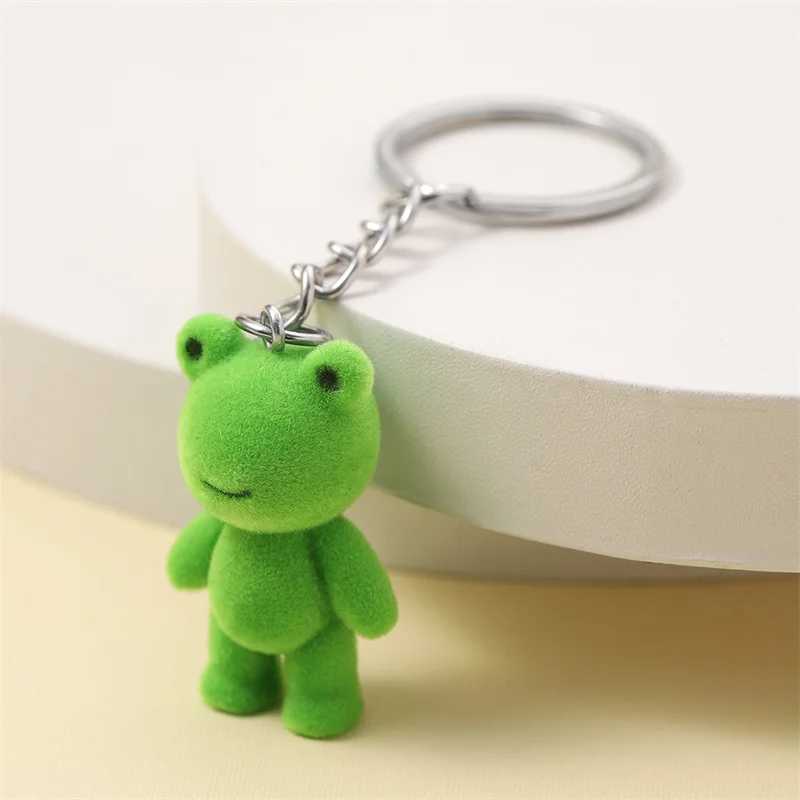 Cute 3D Flocking Frog Keychain Flocked Little Frog Couple Mobile Phone Pendant Car Keyring Earphone Backpack Charms Bag DecorX241008