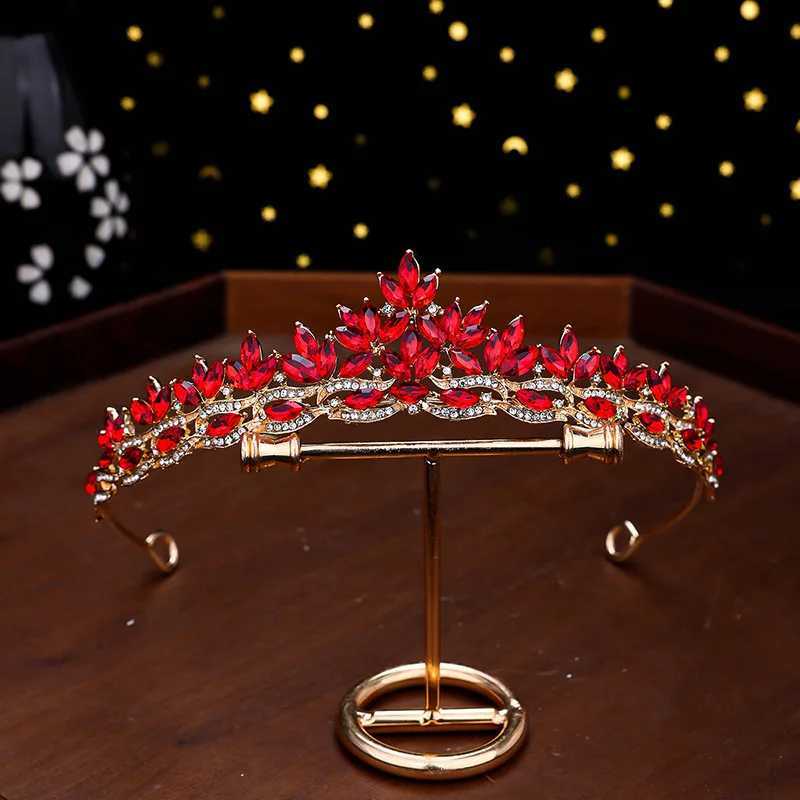 1Pc New Wedding Accessories Alloy Inlaid Golden Hair Crown Bridal Wedding Hair Accessories Crystal Crown Ideal Gift Choice W241007