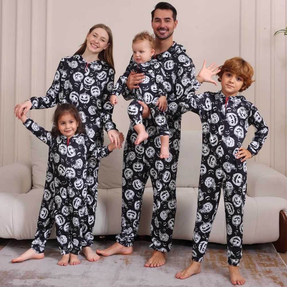 Hot Halloween One-Piece Pajamas Skeleton Pumpkin Print Family Matching Outfits Holiday Mother Kids Clothes Cute Baby ClothesXJ241008