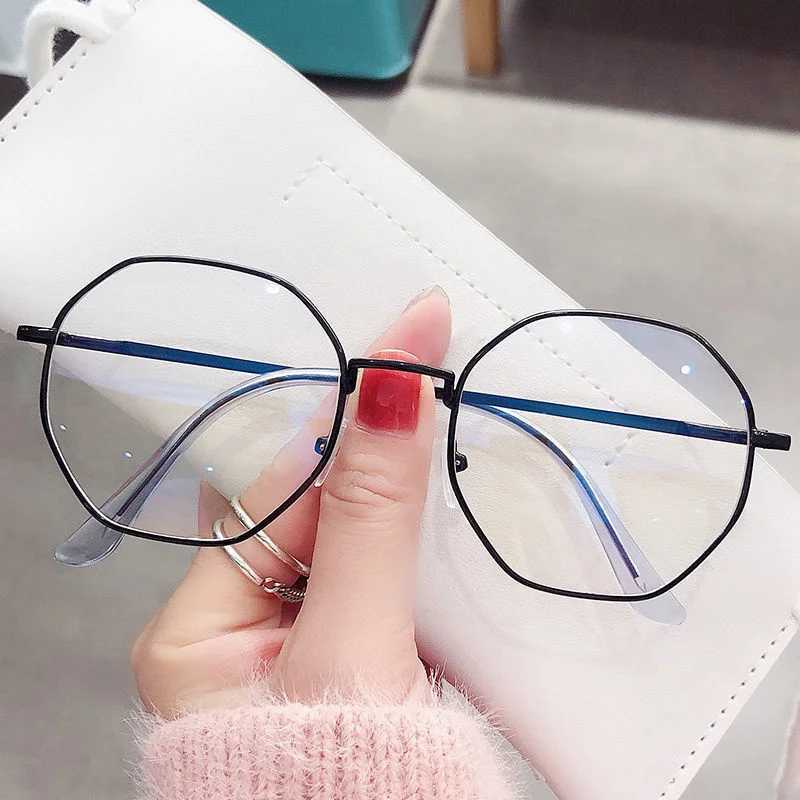 Retro Unisex Polygon Anti Blue Light Glasses Metal Frame Flat Ocular Fashion Comfortable Transparent Spectacle For Women MenX241008