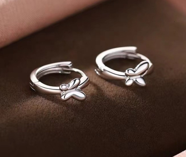 2024 new niche high-end for women's light earrings