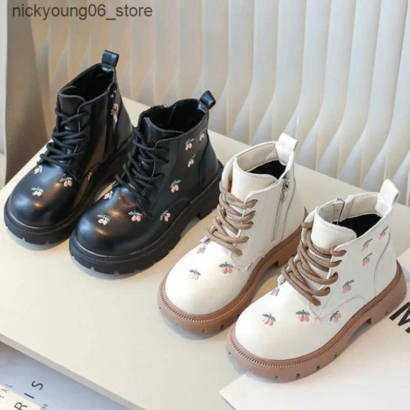 Boots 2024 Autumn New Girls Boots Fashion Embroidery Flower Ankle Boots PU Leather Causal Kids Shoes Side Zipper Cute Princess Botas L240910
