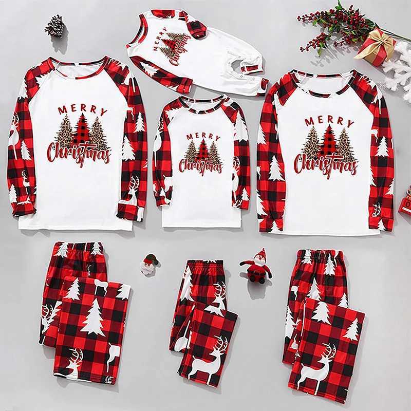 Mom Dad and I pajama set baby jumpsuit New Years girl boy mom dad costume cartoon printing Christmas family matching set W241008