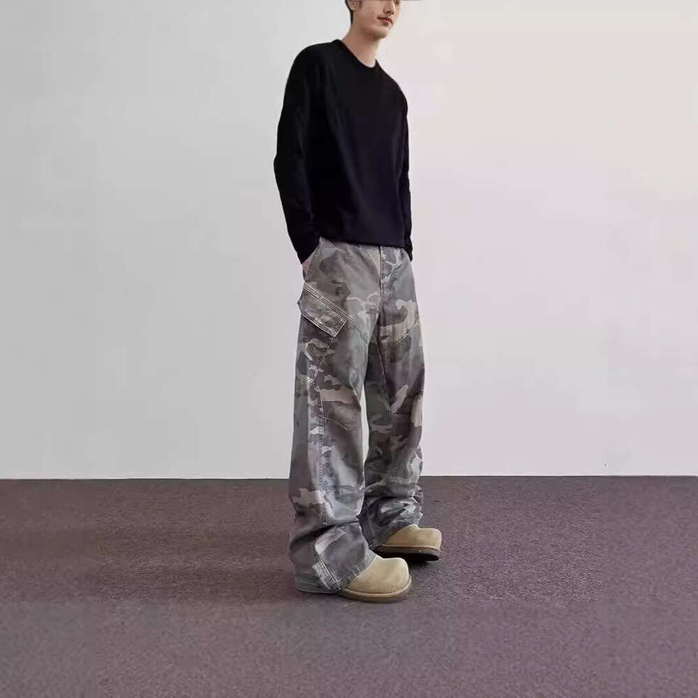 2024 New American Retro Style Camouflage Denim Work Pants Men's Loose Straight Leg High Street Micro Pull Down Pants In 9E8