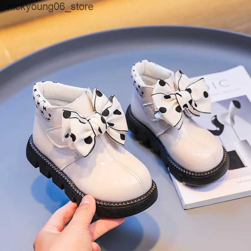 Boots Girls Ankle Boots Black White Versatile Princess Polka Dot Bow Kids Fashion Casual Short Boots Hook Loop Children Glossy Shoes L240910
