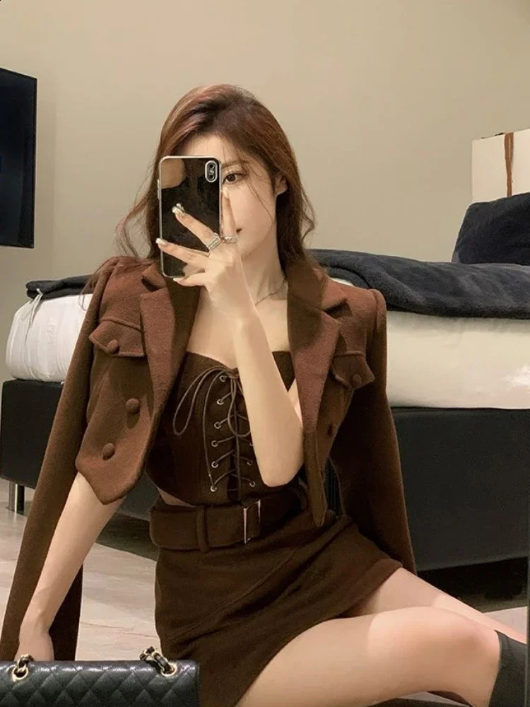 2024 Summer Warm Short Coat Slim Sexy Vest Bodycon Y2k Mini Skirt Korean Fashion 3 Piece Set Elegant Clothing Woman Chic 241007