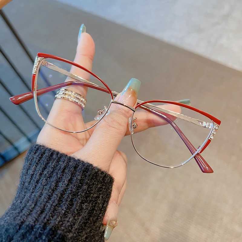 Metal Eyeglasses Frame for Women Optical Glasses Frame Blue Light Glasses Designer Eyewear Wholesale Fashion ColorsX241008