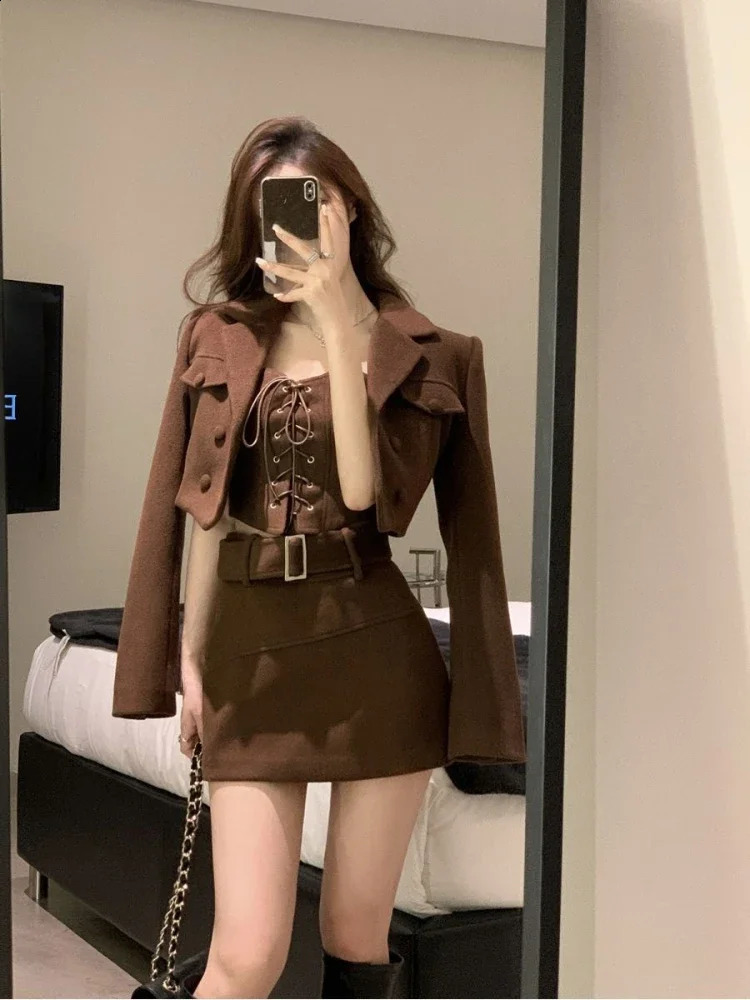 2024 Summer Warm Short Coat Slim Sexy Vest Bodycon Y2k Mini Skirt Korean Fashion 3 Piece Set Elegant Clothing Woman Chic 241007