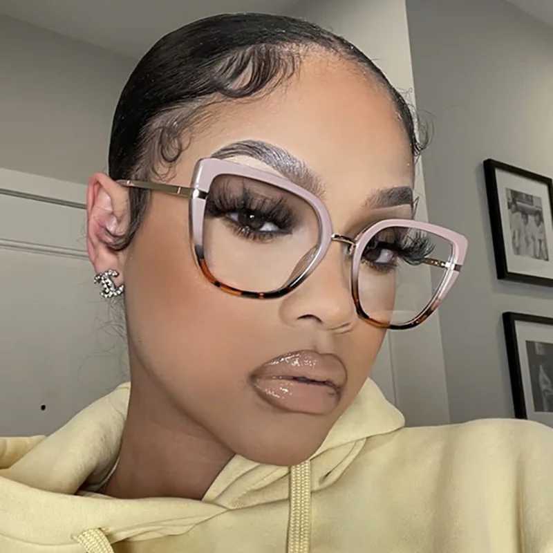Fashion New Anti-blue Glasses Personality Large Frame Plain Light Blue Light Blocking Glasses Trend ContrastX241008
