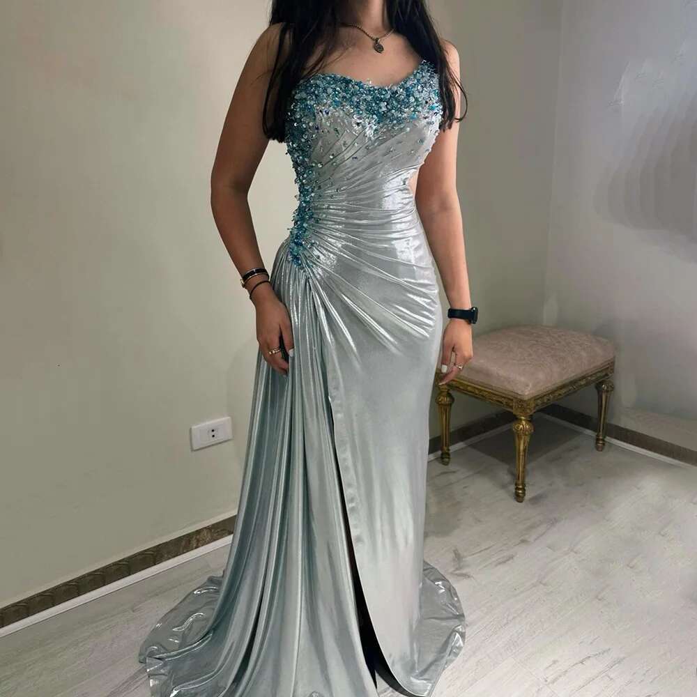 Wasisi 2024 Elegant Sier One-Shoulder Beaded Mermaid Dubai Evening Gown with Side Slit for Women's Party ELA72672