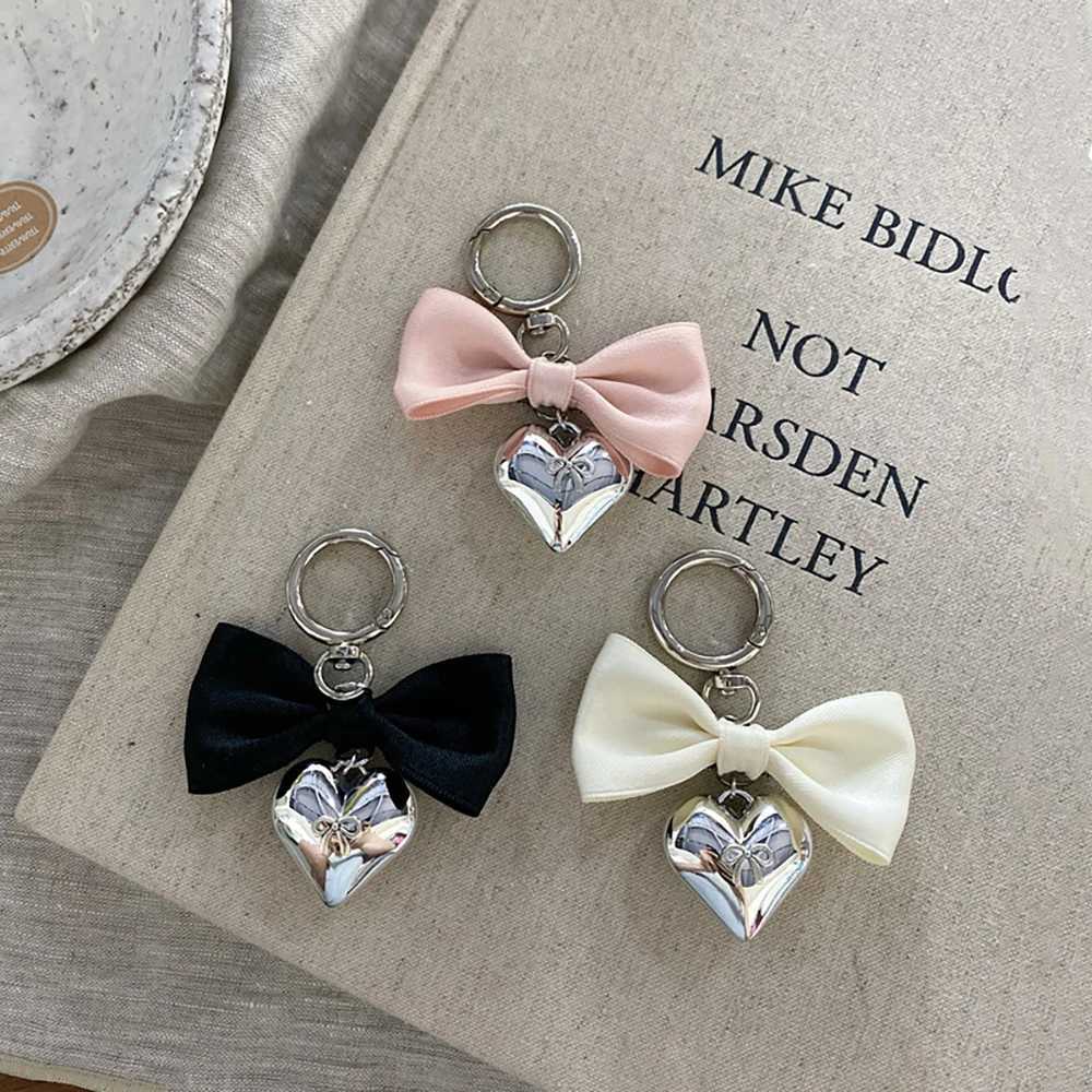 Simple Y2K Ribbon Bowknot Heart Pendant Keychain Sweet Cool Girls Phone Chain Charms Fashion Bag Decoration Accessories KeyringX241008