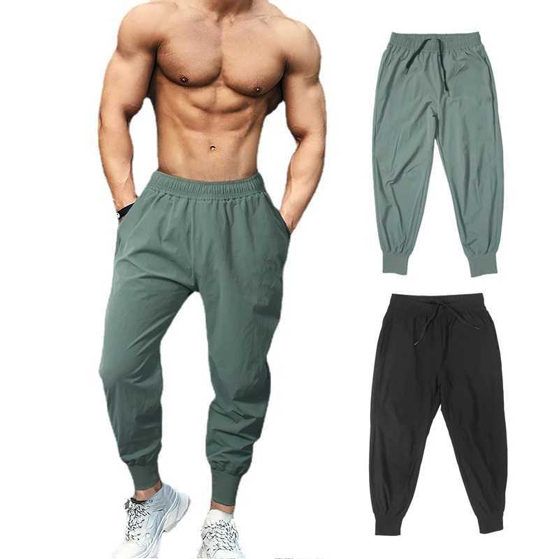 Running Joggers Pants Fitness Men Sportswear Tracksuit Bottoms Sports Sweatpants Men Slim Trousers Gym Jogging Track PantsX241008