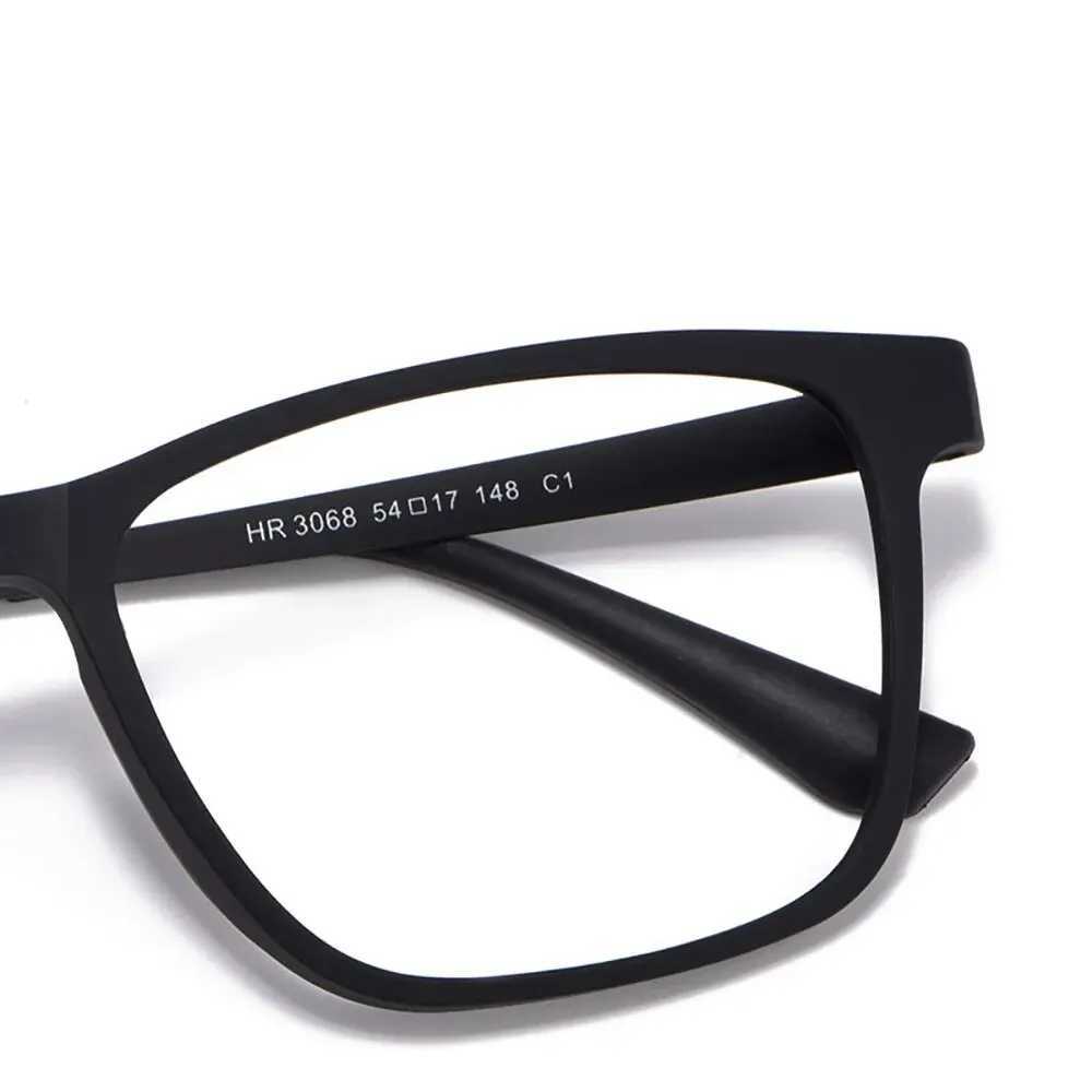 High Quality Ultra Light Square Comfortable Large Eyeglasses Pure Titanium Fashion Optical Prescription Glasses Frame MenX241008