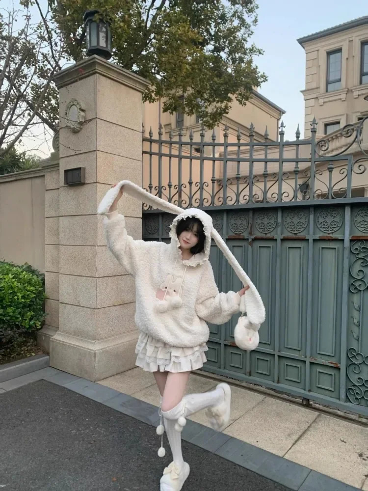 Deeptown Kawaii Bunny Hoodies Women Sweet Japanese Cutecore Lamb Wool Pullovers Warm Winter Fleece Sweatshirts Loose Soft 241008