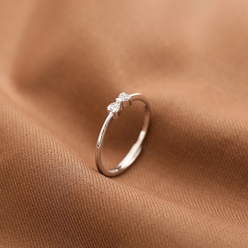 Small diamond bow ring, light luxury, niche, exquisite silver plating, high-end temperament, fashionable index finger ring