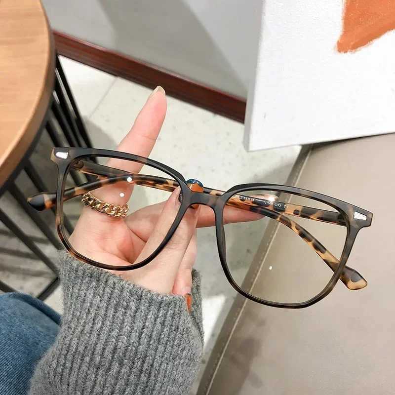 Vintage Women Men Short-sight Eyeglasses Unisex Square Frame Clear Lens Minus Glasses Prescription Myopia Eyewear Diopter To-4.0X241008