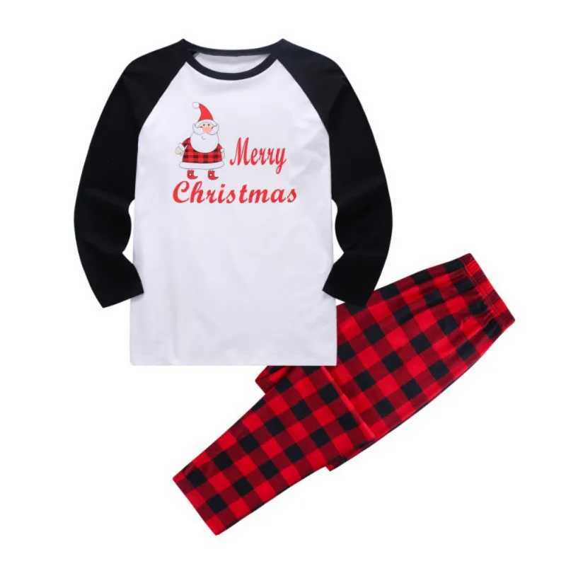 Santa Claus Family Matching Set Cute and Comfortable Christmas Family Pajamas Merry Christmas W241008