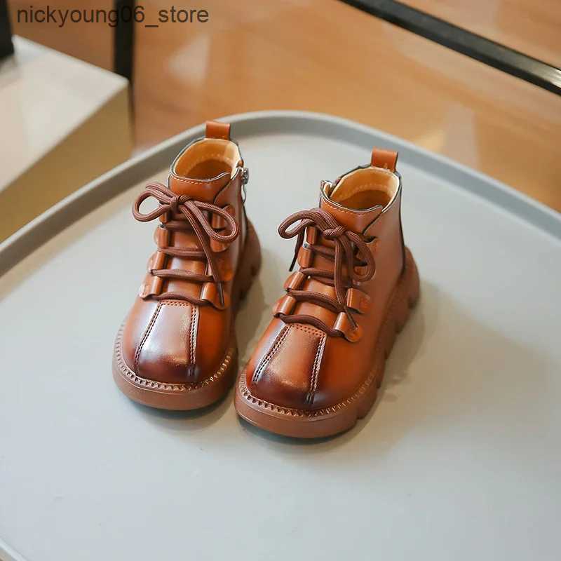 Boots 2024 Children Short Boots for Girls Autumn Winter New Fashion British Style Soft Bottom Anti-slippery Versatile Leather Shoes L240910 L0910