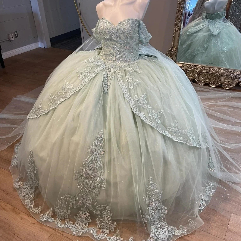 Light Green Princess Quinceanera Dresses Off The Shoulder Lace Appliques Beads Tull Sweet 16 Dress Ball Gown Vestido De 15 Anos