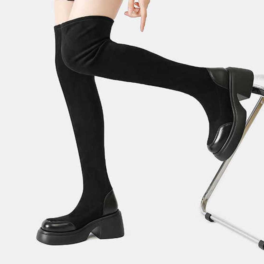 Thick Soled Black Elastic Knee High Boots For Women Autumn Winter Girls Look Thin And Slim Legs Long Tall Stocking Boots 240826