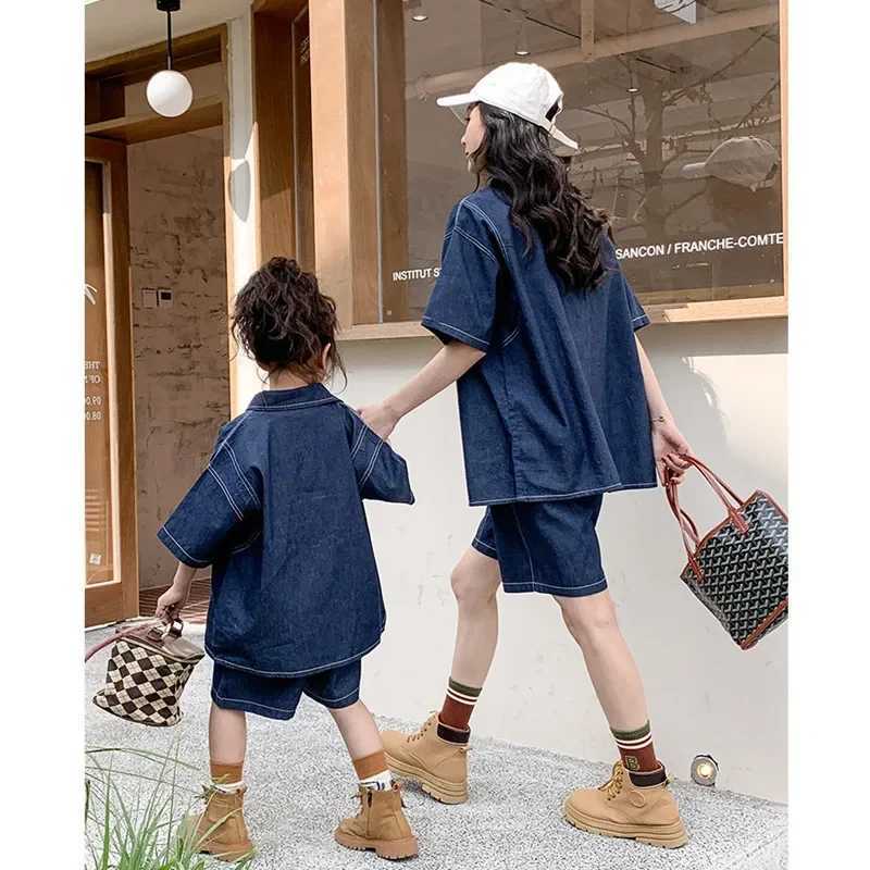 Family Matching Outfits Mom and Son Set Dad Daughter Equal Clothes Fashion Summer Childrens Denim Shirts Top+shorts Jeans SuitXJ241008
