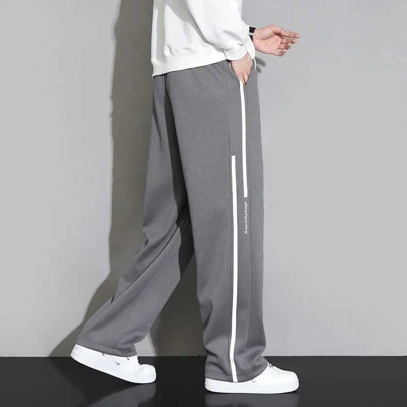 2024 New Sweatpants Men Baggy Joggers Wide Leg Pants Neutral Breathable Loose Outdoor Trousers Fashion Design Jogging PantsX241008