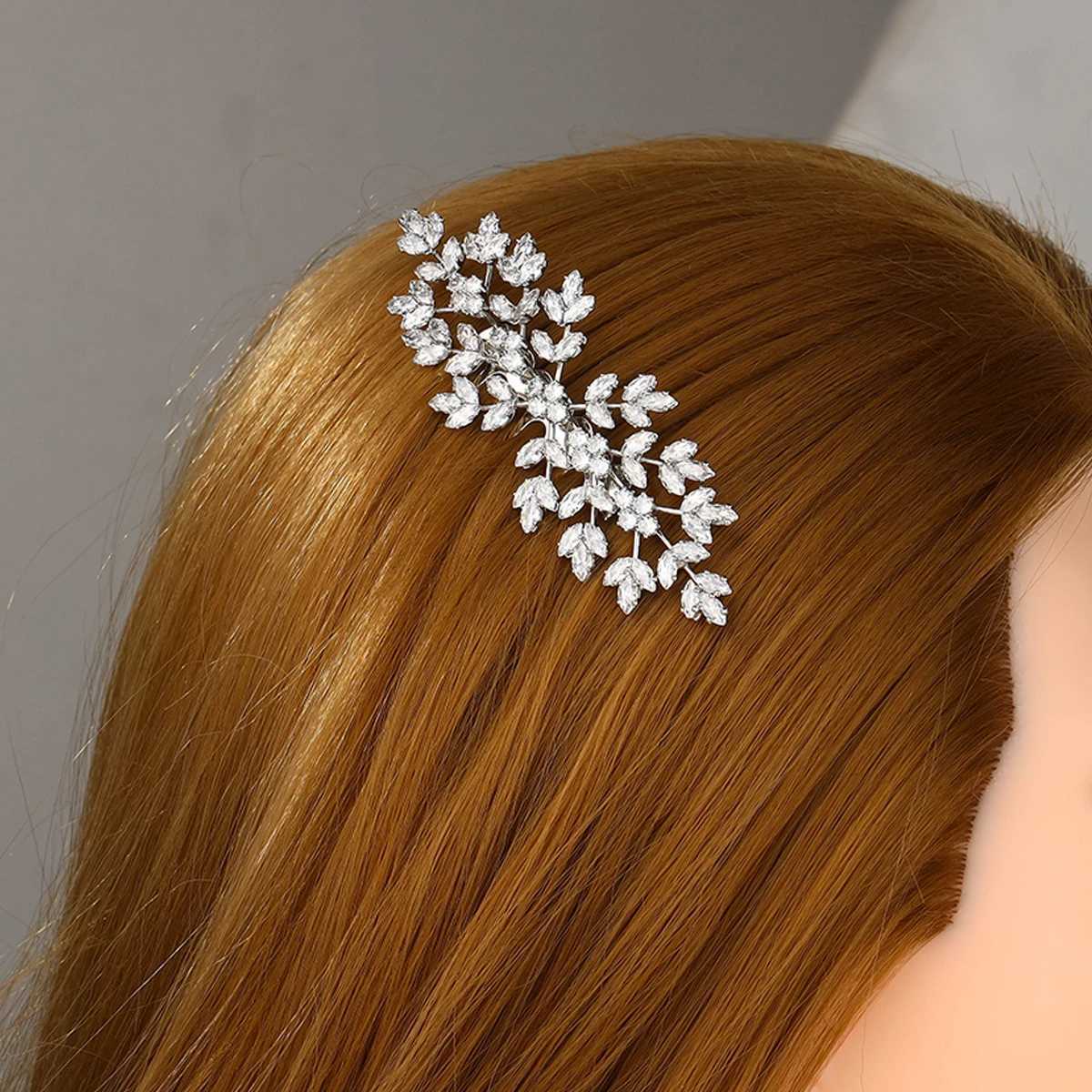 Wedding hair clip paired with zircon bridal side comb suitable for women and girls W241007