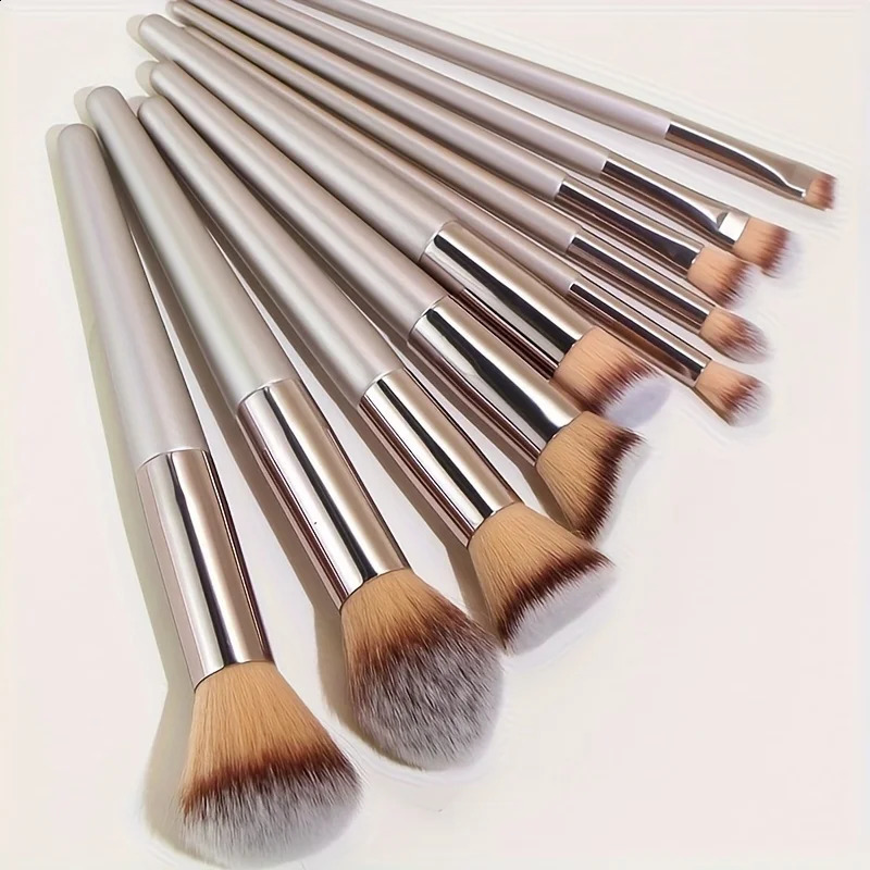 10 pieces of makeup brush set - champagne eye shadow brush basic brush multi-functional professional brush set 241008