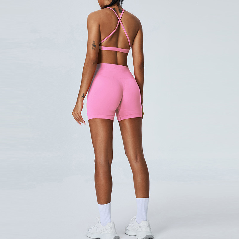 New Seamless Suit for Women's Peach Hip Lift Yoga Shorts Cross Back Running Set