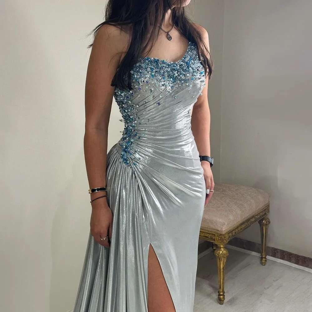 Wasisi 2024 Elegant Sier One-Shoulder Beaded Mermaid Dubai Evening Gown with Side Slit for Women's Party ELA72672