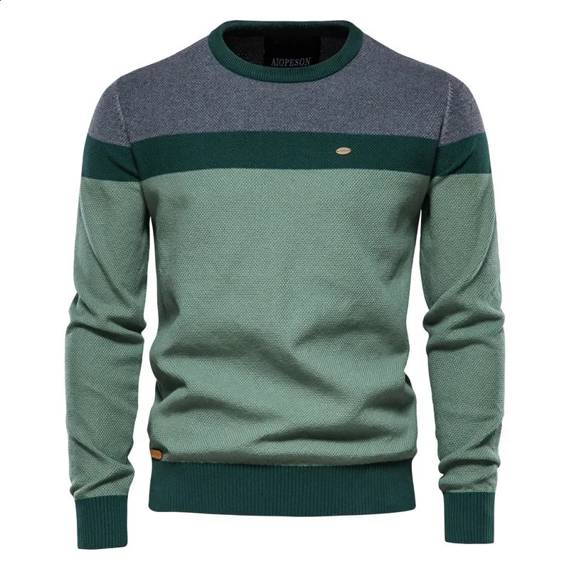 Autumn Winter Mens Sweater Highquality Round Neck Stripe Color Blocking Warm Pullover Male Fashion Casual Knitwear Men Clothing 240930