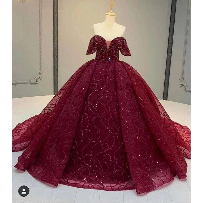 Red Glitter Ball Gown Quinceanera Dress For Sweet Girl Short Sleeve Beads Sequined Sweetheart Party Gowns Robe De Bal Heart S