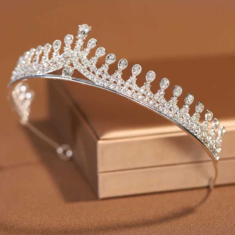 Itacazzo Bridal Headwear Silver Womens Classic Wedding Dress Crown Girl Birthday Tiaras W241007