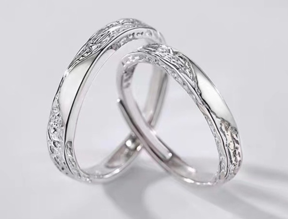 light luxury plain index finger ring, niche men's and women's tail rings, open mouth couple ring