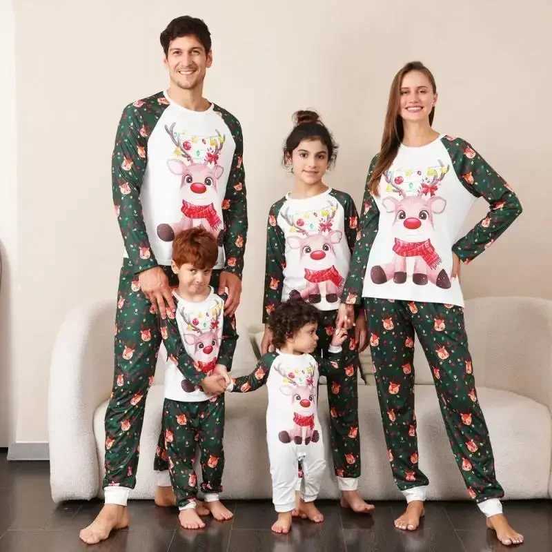 Christmas Gift Cartoon Elk Printing Mother Father Children Matching Clothing Family Christmas Pajama Set Baby Boys and Girls Clothing Soft Pajamas W24