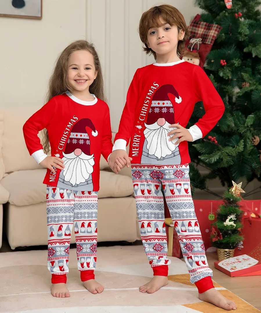 2015 Christmas Family Matching Pajamas Santa Claus Happy Christmas Printing Adult Children Family Matching Set Christmas Family Pjs W241008