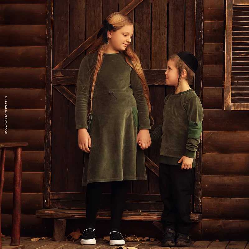 Velour set polar wool pockets family clothing tops and jumpsuits full body drape elegant green button contraction W241008