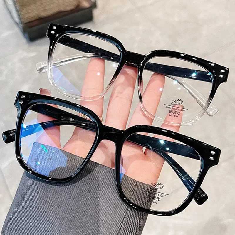 Men Anti Blue Light Glasses Women Computer Men Eyeglass Fashion Optical Plain Frame Spectacles Transparent Blocking GlassesX241008