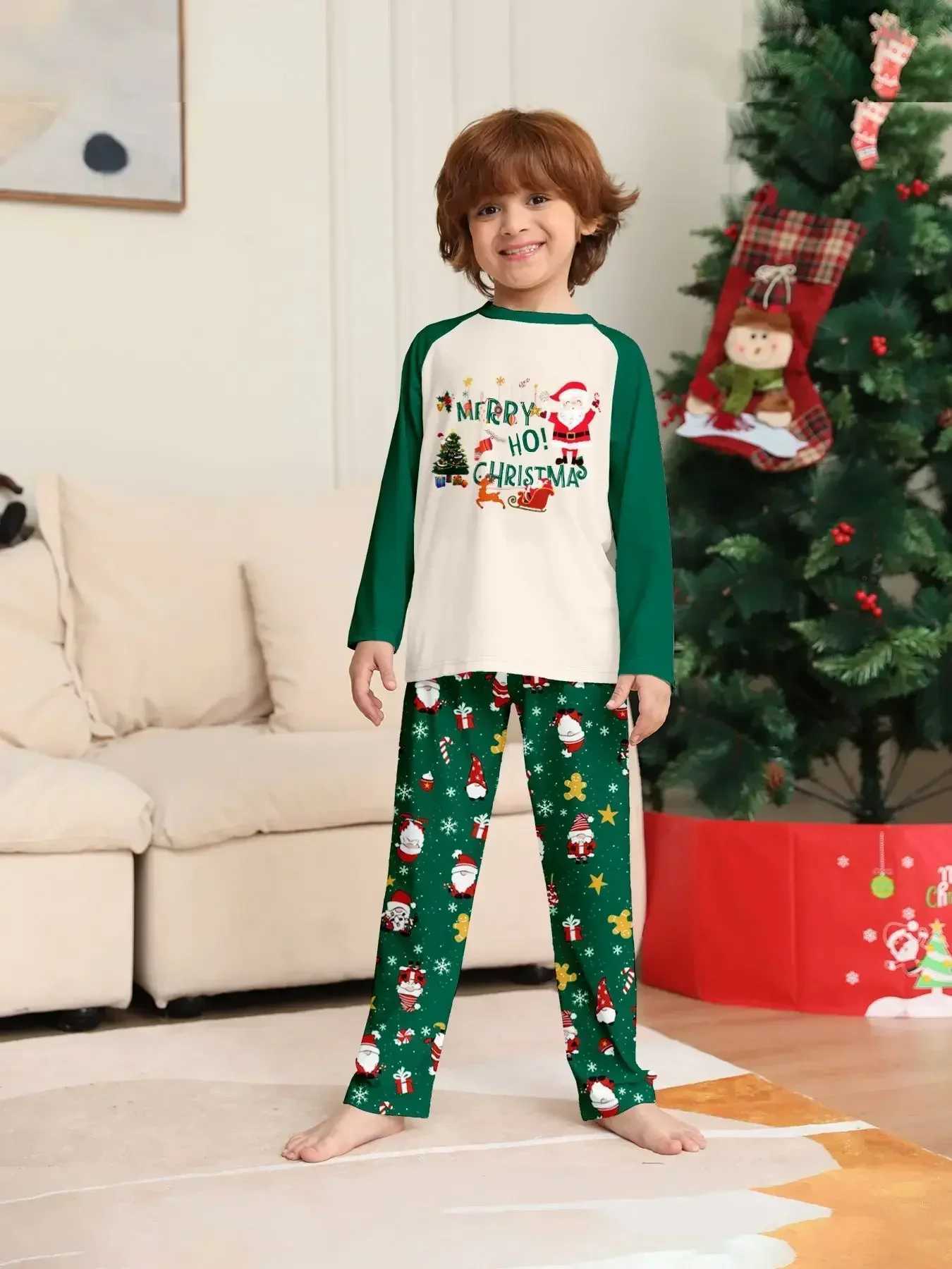 Christmas Pajama Set Family Match 2024 New Year Printing 2PCS Pajama Pants Printing Adult Childrens Christmas Baby Clothing W241008
