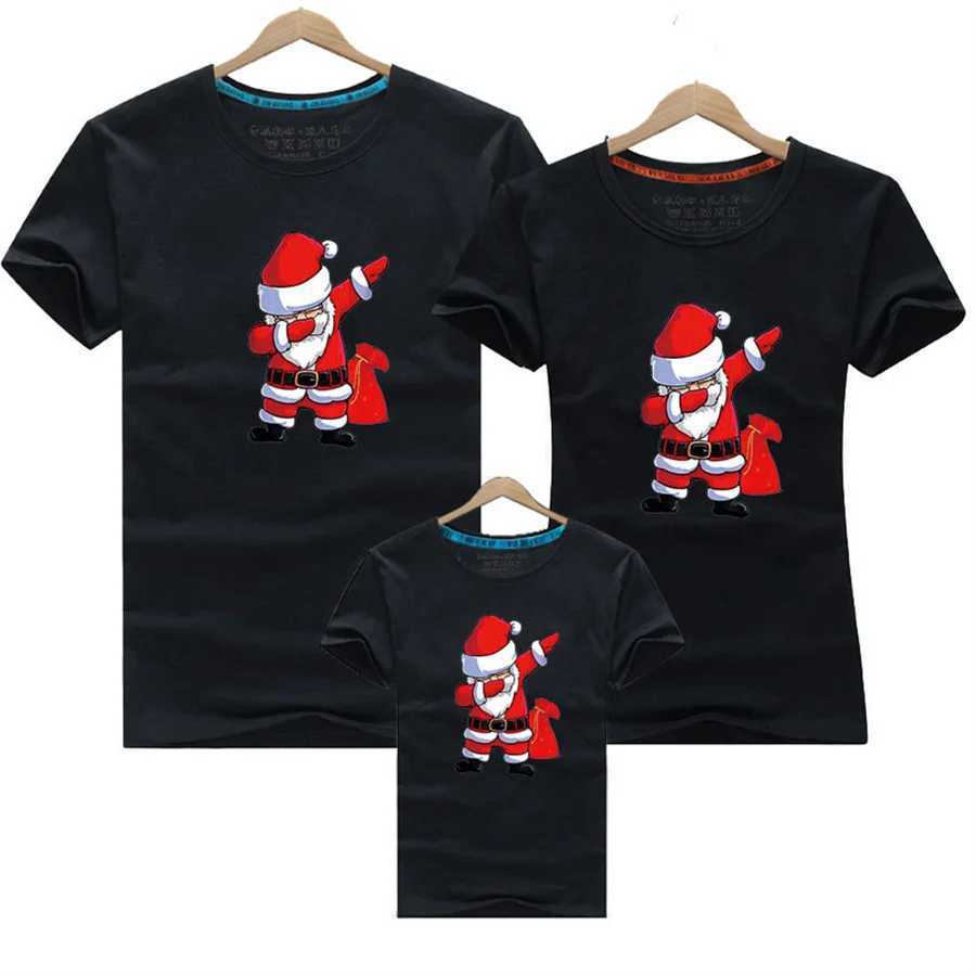 Christmas Family TSH irt Matching Clothing Fun New Christmas Mom Dad Child Me Baby Clothing Mom Daughter Son Girl Boy Clothing W241008