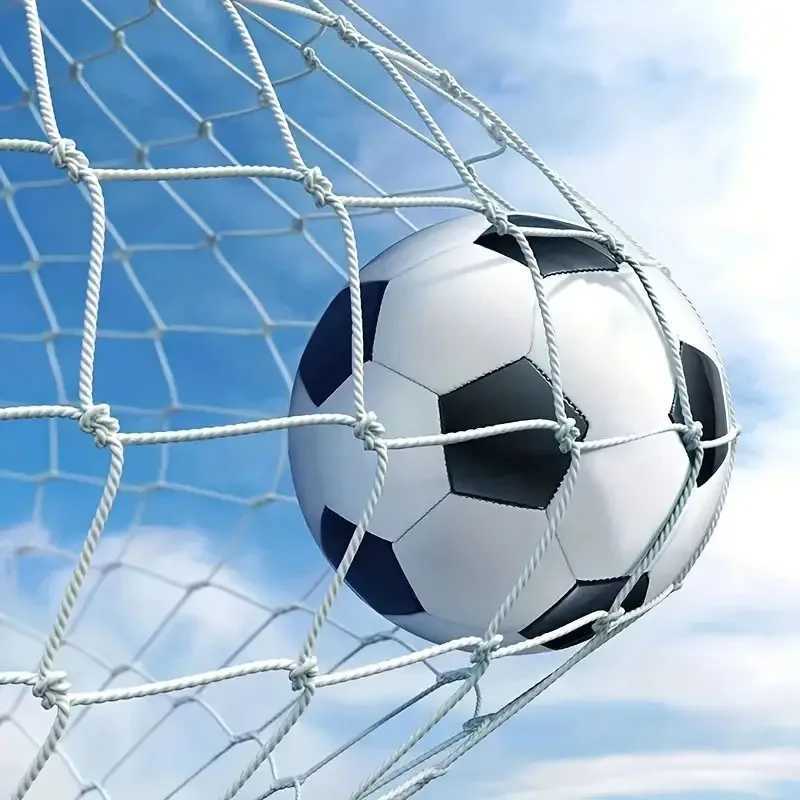 1 size 5 soccer ball a durable soccer ball for outdoor training and entertainment used for kicking in yards parks and beachesW241008