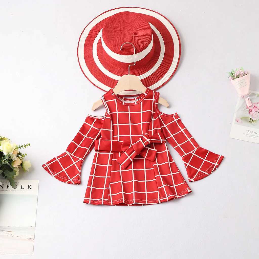 2022 New Year Family Matching Clothing Christmas Mother Daughter Dress Mom and I Checkered Mom Dress Childrens Clothing Autumn W241008