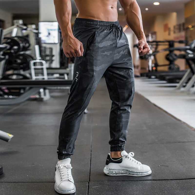 Camouflage Quick dry Men Running Pants Zip pocket Bodybuilding Training Trousers Jogging Fitness Gym elastic Sport sweatpantsX241008
