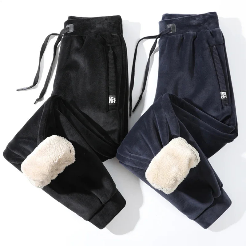 Casual Fleece Sweatshirts Men 2 Pieces Cashmere Sportswear Mens Tracksuits Winter Menswear Set Winter Warm Hoodies Pants Sets 240926