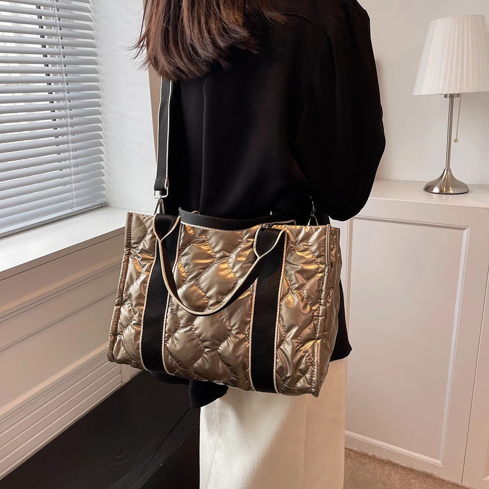 Fashion tote bag autumn and winter shoulder down comforter cotton ten letter backpack shopping travel large capacity ner 241008